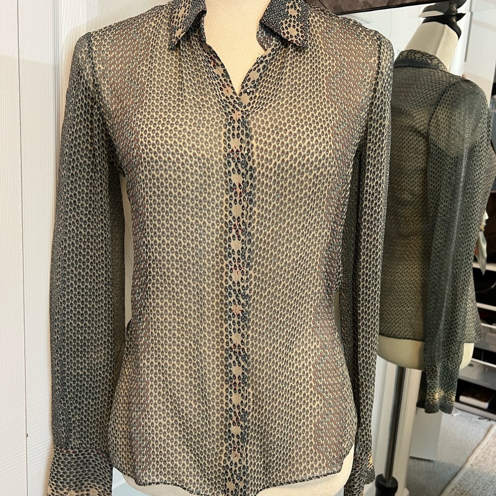 Elie Tahari Brown Fitted Long Sleeve Button Down Shirt